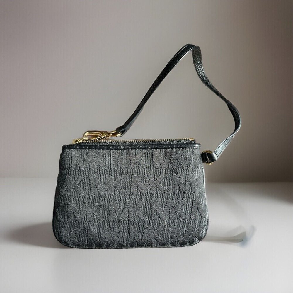 Michael Kors Black Fabric Wristlet Adjustable Strap 4x6 Wristlet  VGC smoke Free